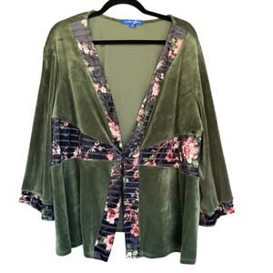 Urban Affair Kimono Blouse‎ Womens Plus Size 2X Sage Green Velour Forest Floral